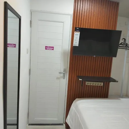 Hotel Sanrina Kuta Bali